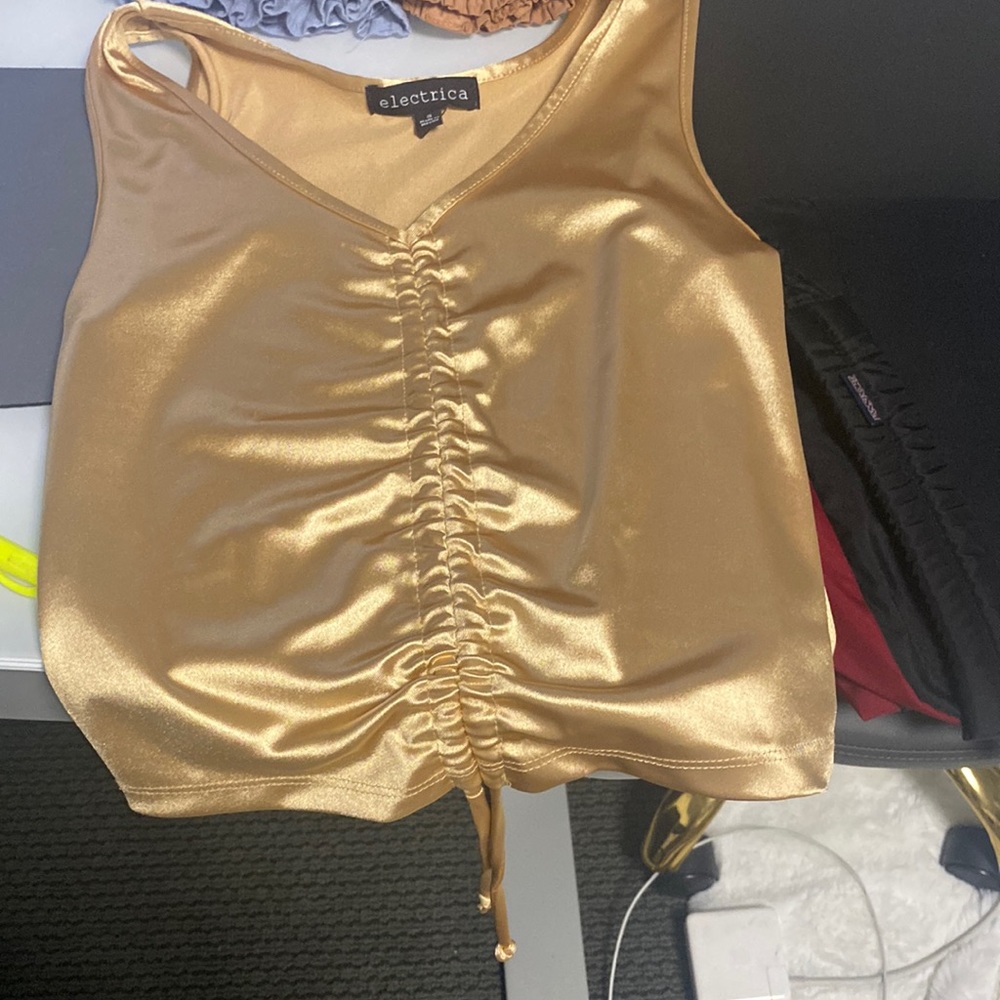 Gold top
